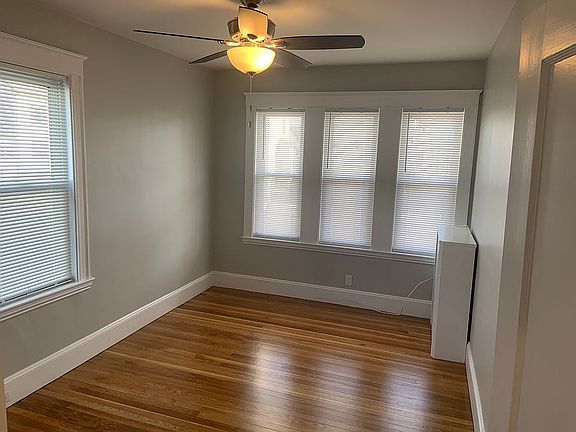 5th image of 40 County St #1