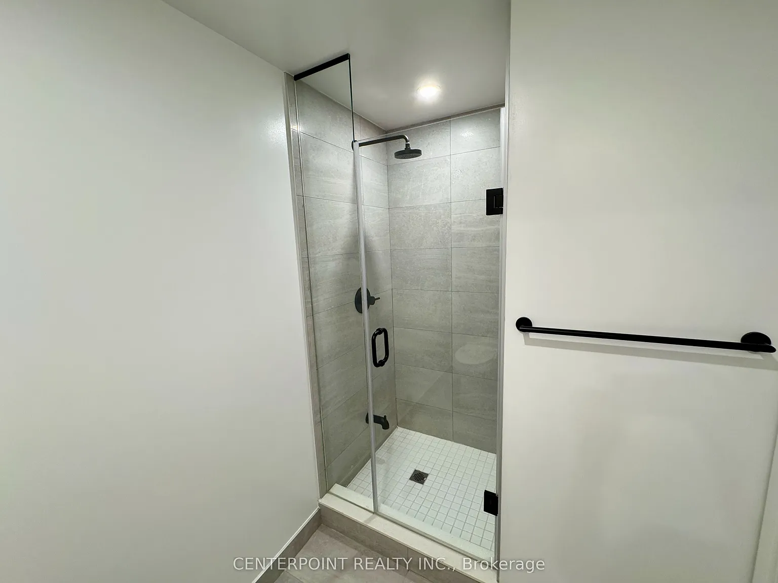 2 bed, $3,400 — Photo 4