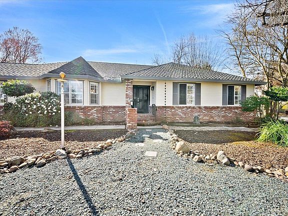 4th image of 9777 Tavernor Rd