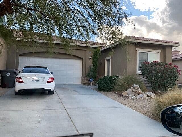 2nd image of 86241 Pinot Noir Ln