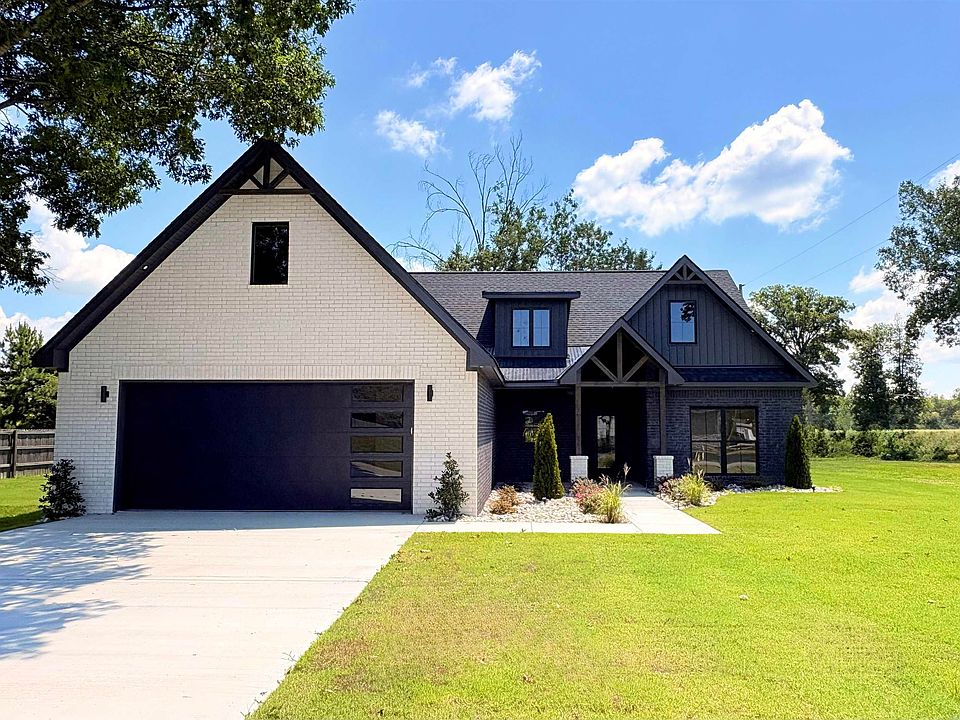 1st image of 1947 Lakeview Dr