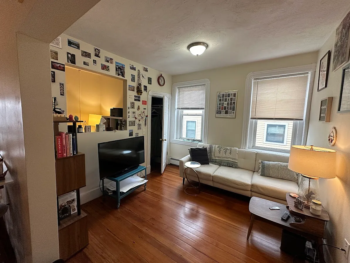 1 bed, $2,915 — Photo 1