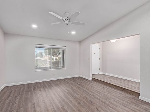 4th image of 11821 N 45th Ave