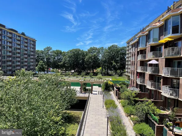 510 N St SW #N-326, Washington Navy Yard, DC 20024