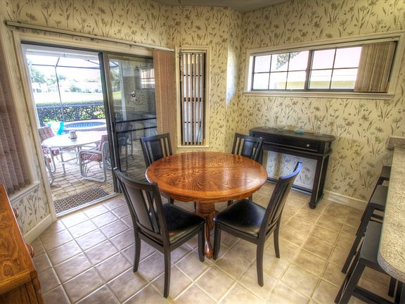 5th image of 3710 Gaviota Dr