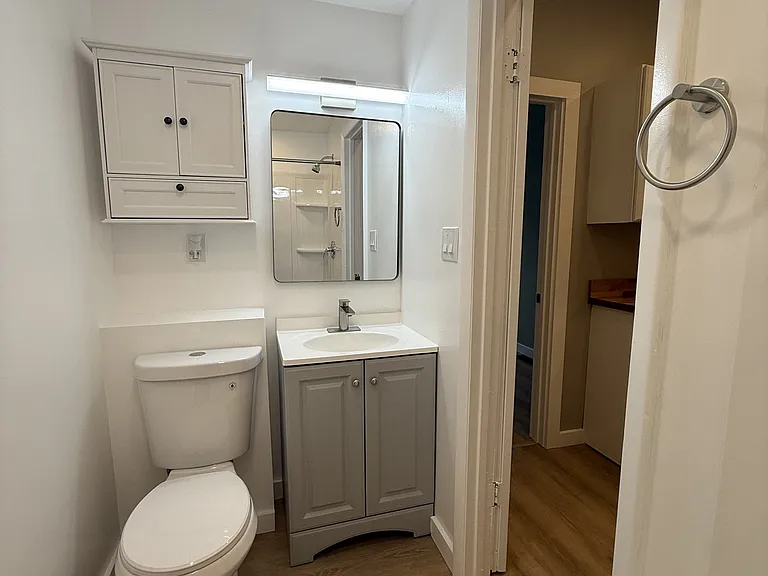 403 Wall Ave #AVENUE1 — Photo 11