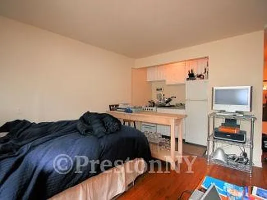 Rented by JM Preston Properties LLC | media 21