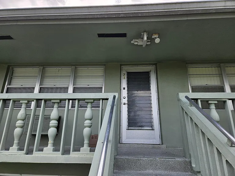 71 Easthampton C #C — Photo 10