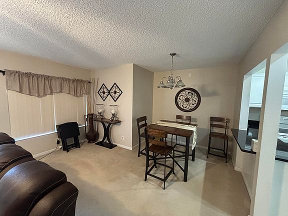 4th image of 335 Knotty Pine Cir APT D-2