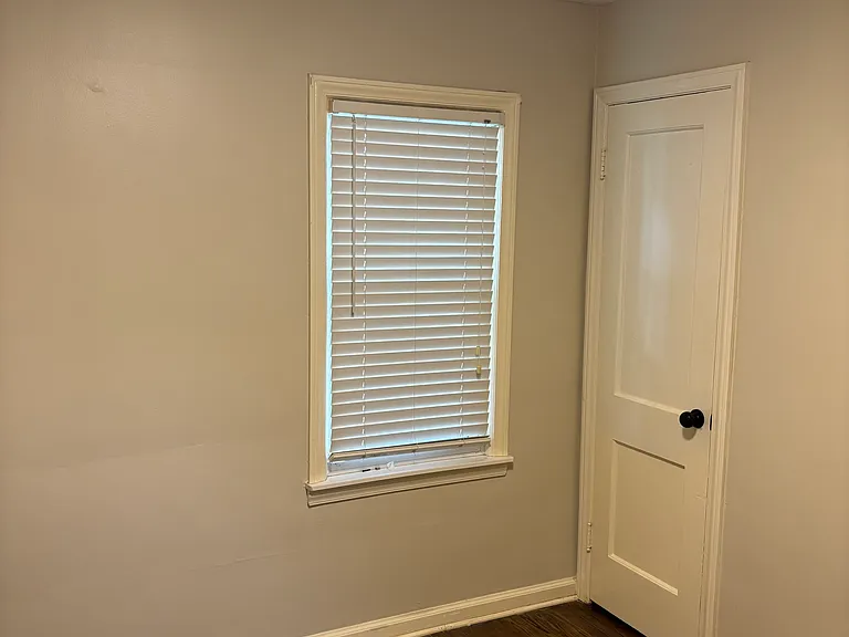 825 N Edison Ave — Photo 18