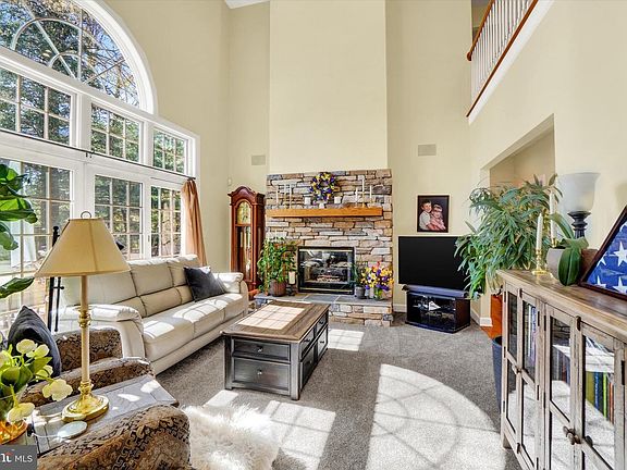 3rd image of 3698 Sorrel Ridge Ln