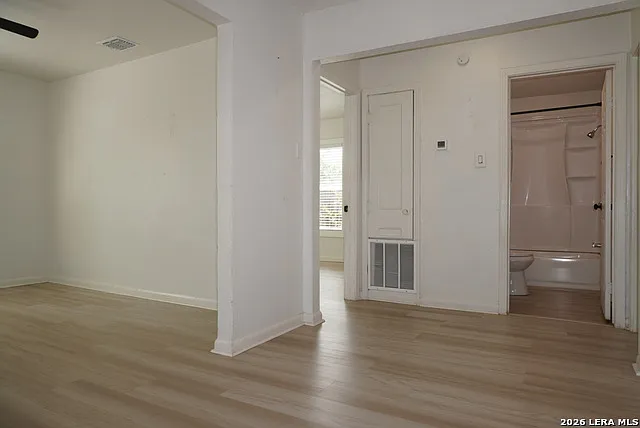 230 Goforth Dr — Photo 7