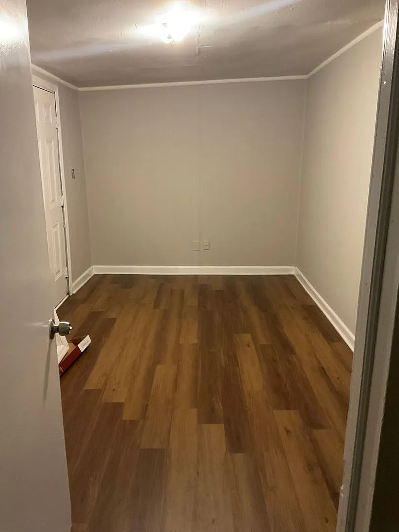 Coming Soon 4 Bed 2 bath Spacious Home — Photo 2