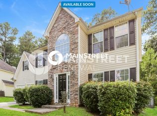 6899 Smoke Ridge Dr, Atlanta, GA 30349