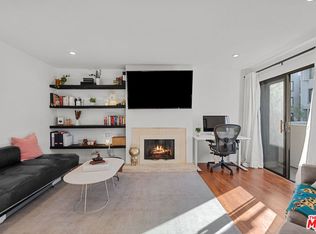 1940 N Highland Ave APT 21, Los Angeles, CA 90068