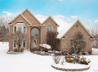 41643 Vancouver Dr, Sterling Heights, MI 48314