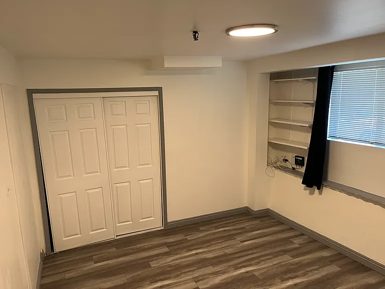1683 Greenwich St — Photo 5