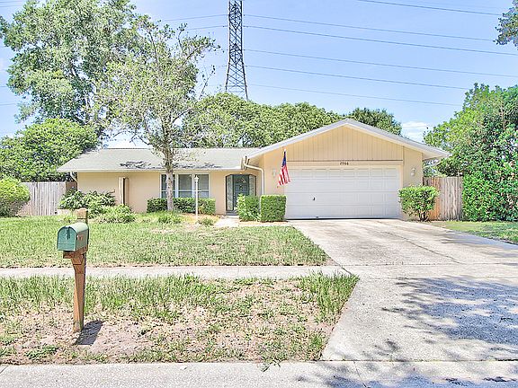 2nd image of 2966 Clubhouse Dr W
