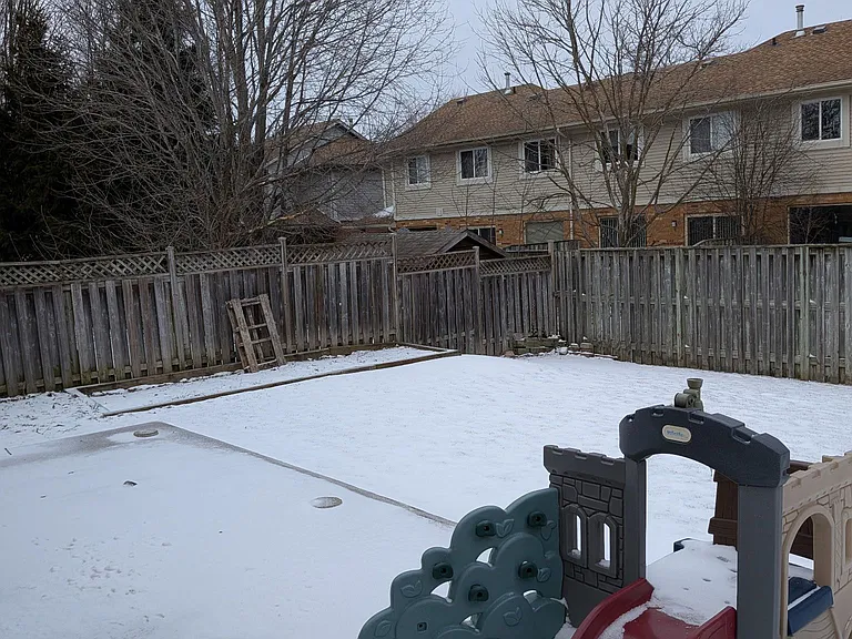 90 Penelope Dr — Photo 22