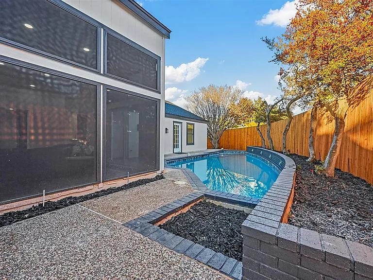 6443 Redpine Rd — Photo 25