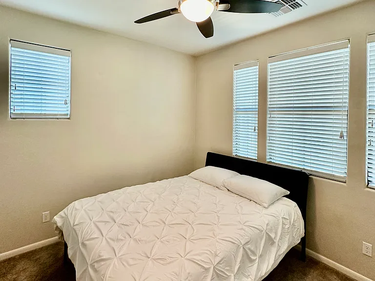 2090 S Dorsey Ln #1033 — Photo 12