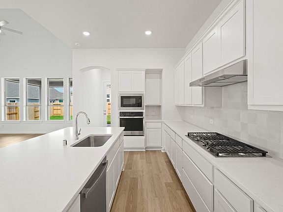 4th image of this home