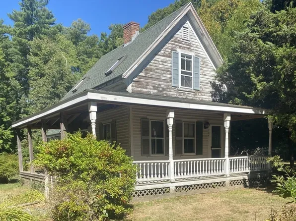 784 Pleasant St, East Bridgewater, MA 02341