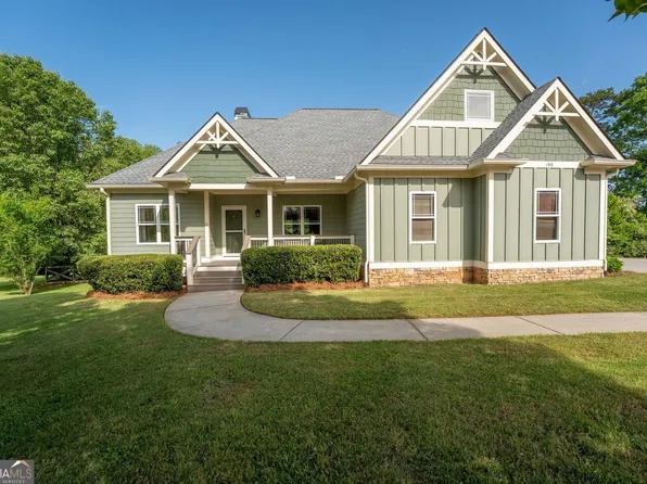 190 Towerview Cir, Mount Airy, GA 30563