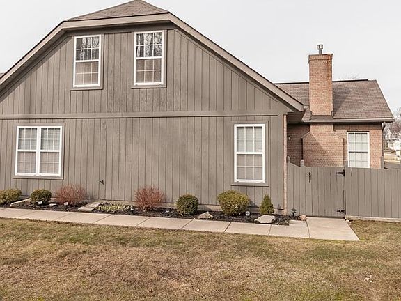 3rd image of 8050 Harbor Creek Dr APT 1702
