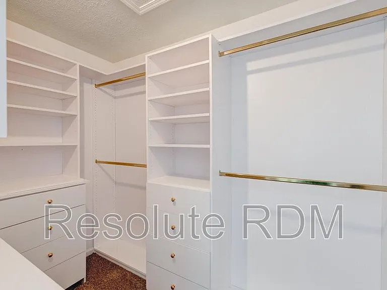8262 Plumwood Ln — Photo 34