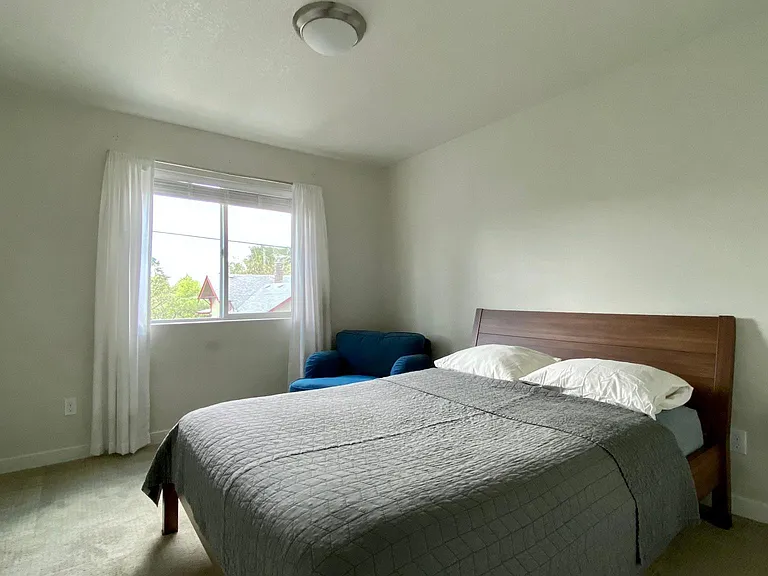 4811 SE 63rd Ave — Photo 10
