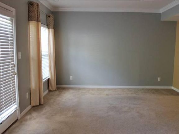 5th image of 11305 Abbots Cross Ln