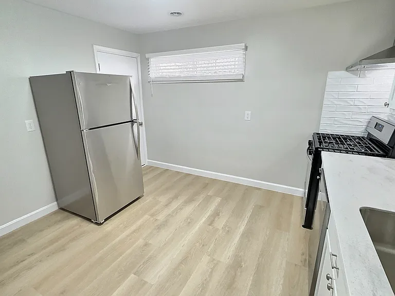 540 Warren Rd — Photo 11