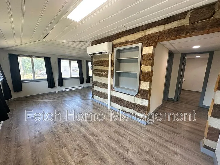 10699 Jonestown Rd #17 — Photo 6