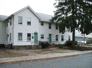 5 Pine St APT 4, South Kingstown, RI 02879