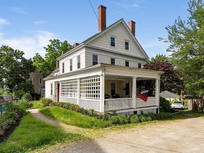 40 Victory Rd, Boston, MA, 02122