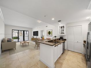 100 Andalusia Ave APT 702, Coral Gables, FL 33134