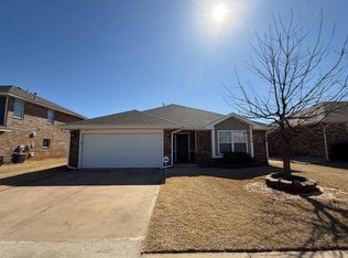 3116 SE 96th St, Moore, OK 73160