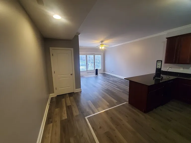 5028 W Washington Blvd #1 — Photo 5