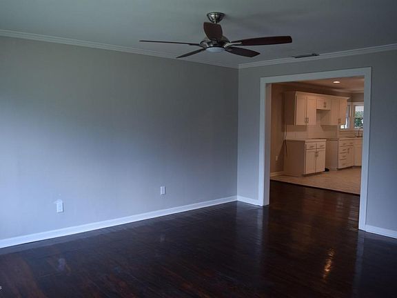 3rd image of 201 Norine St