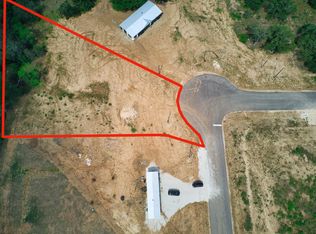 199 Sly St, Dale, TX 78616