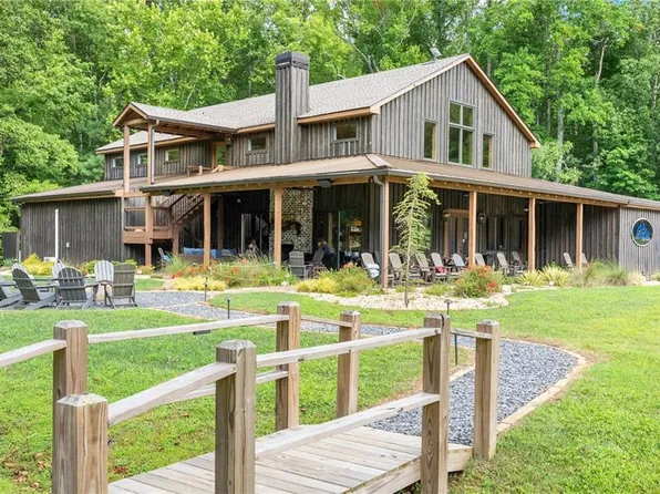 253 Happy Trails Way, Jasper, GA 30143