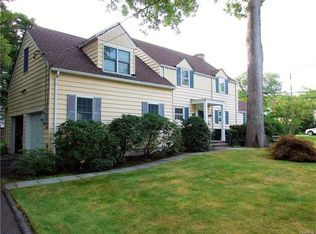 1 Reynal Rd, White Plains, NY 10605