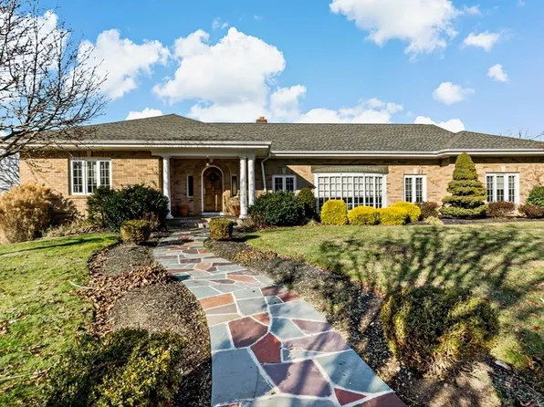 1710 Highland Ave, Fall River, MA 02720