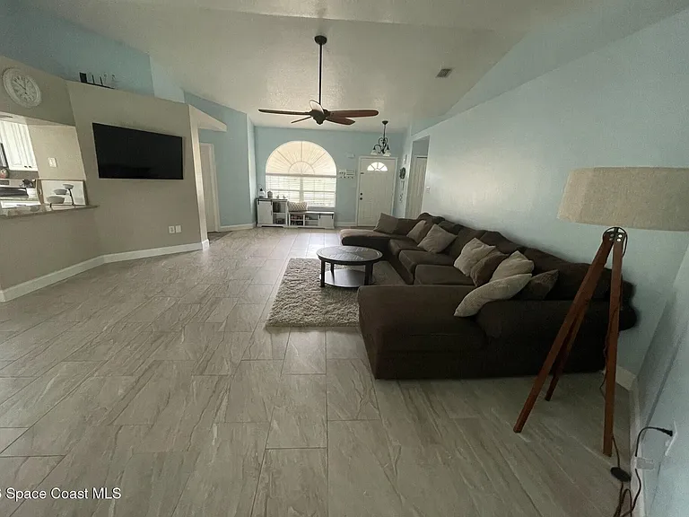 6550 Corsica Blvd — Photo 11