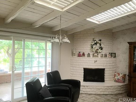 3rd image of 2187 Pine Crest Dr