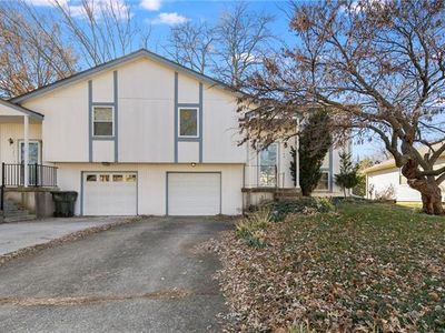 1149 E Johnston St, Olathe, KS, 66061