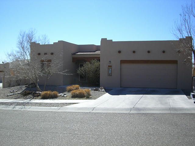 1st image of 4016 Zarzuela Ave NW