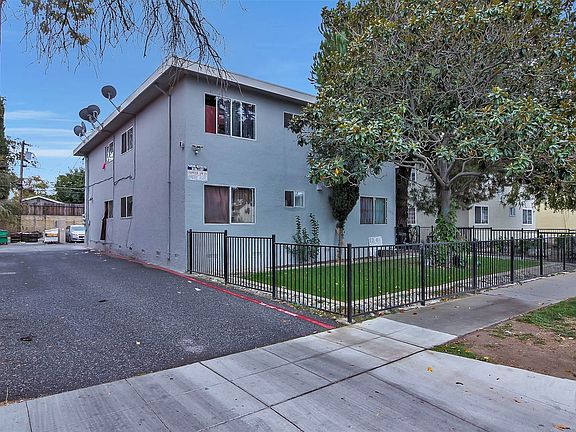 2nd image of 1412 Carnelian Dr