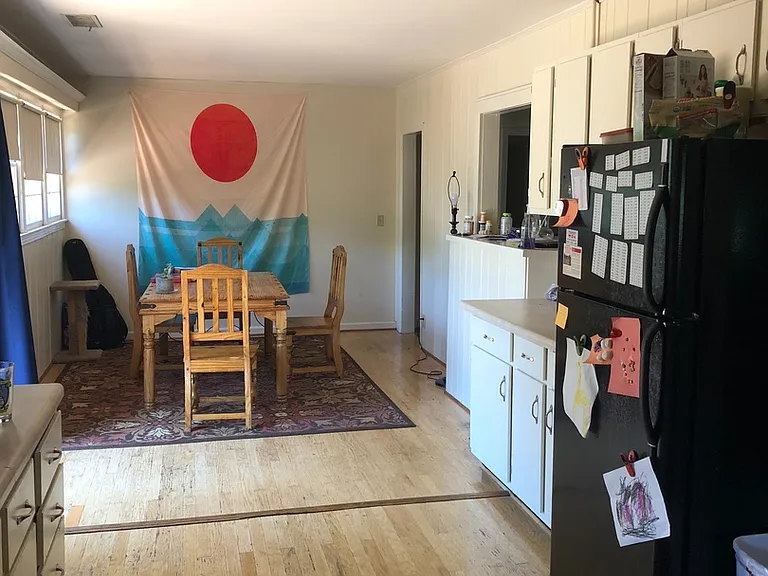 White Oak 2819 — Photo 15